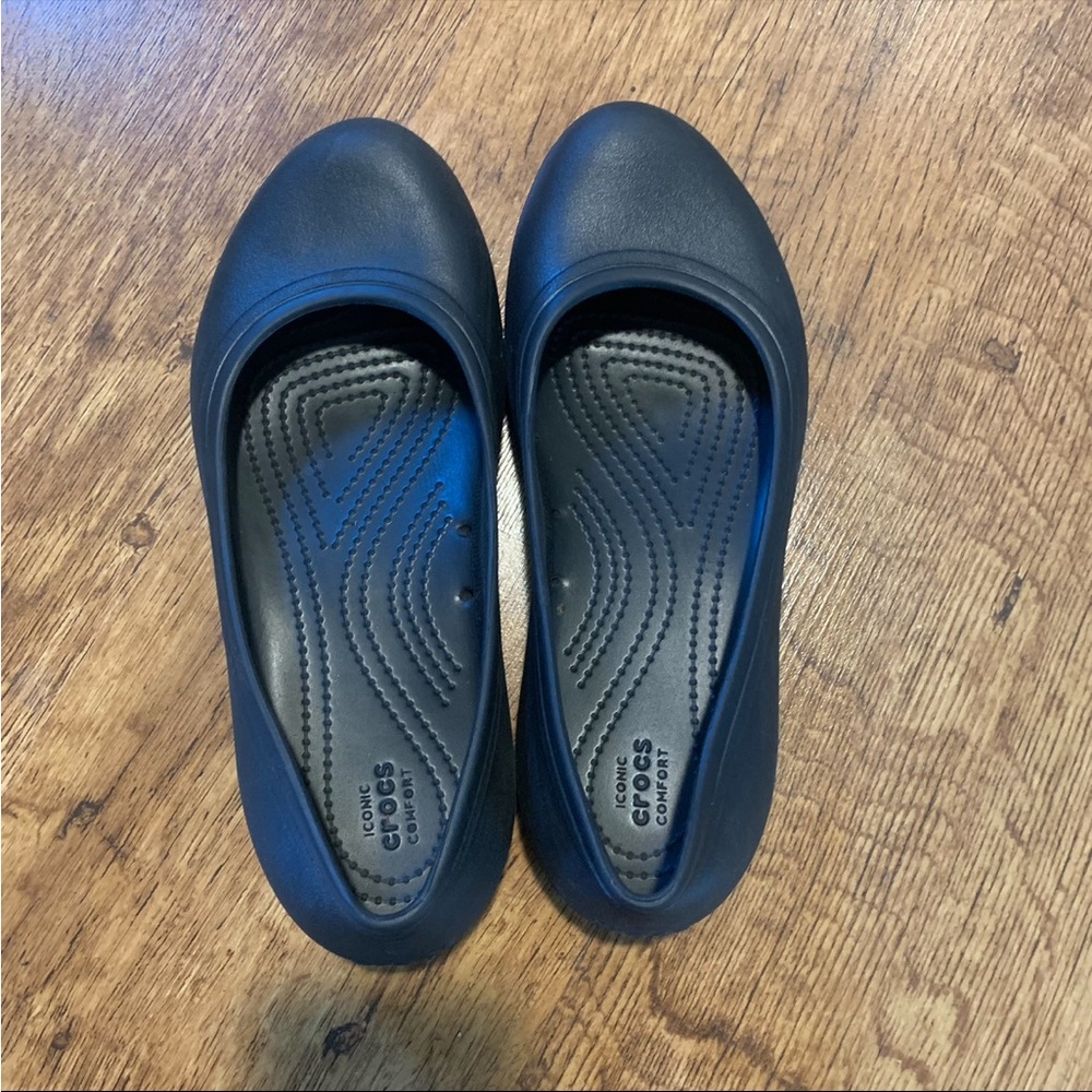 Crocs Ballet Flats Women’s size 8 Black
